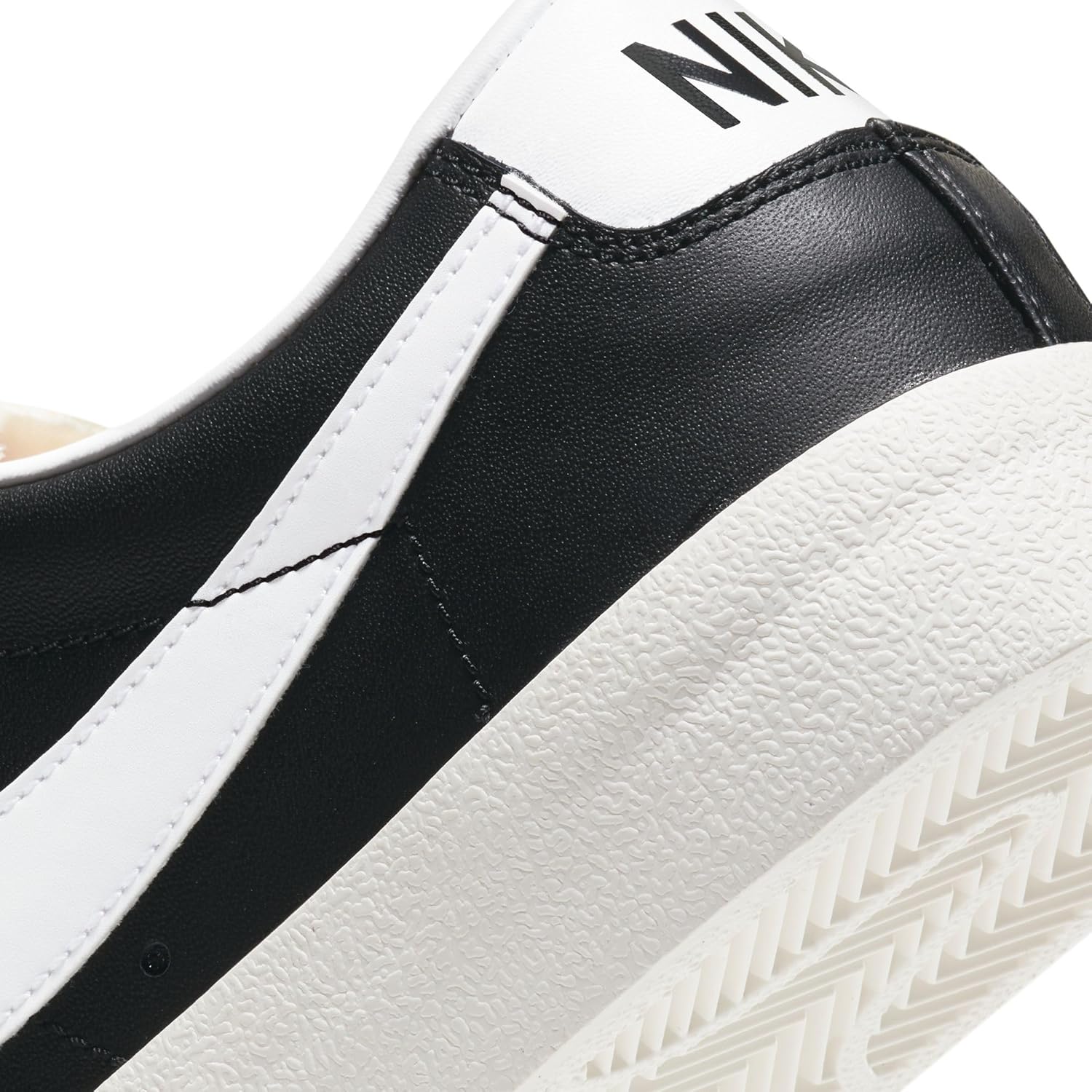 Nike Mens Blazer Low '77 Sneakers - View 7