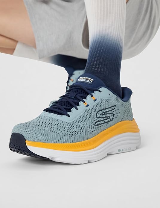 Skechers Mens Max Cushinoning Endeavour Slip Ins Sneakers - View 2