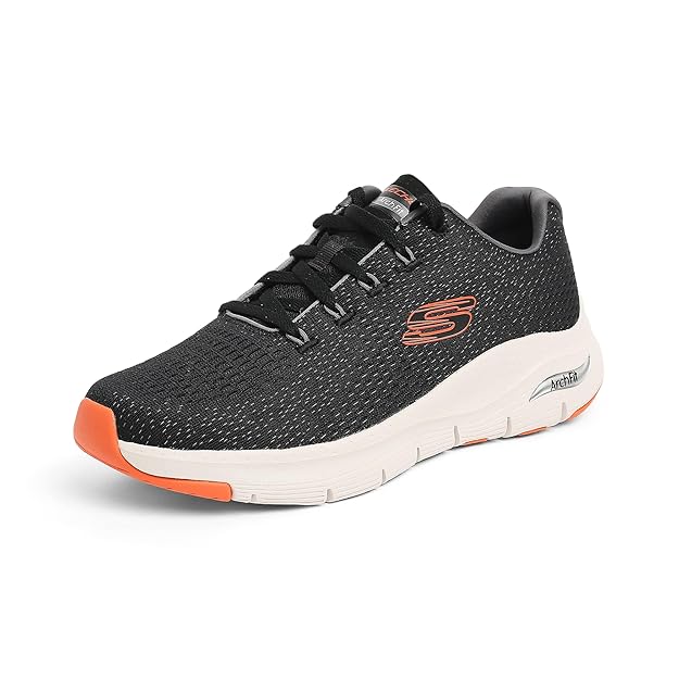 Skechers Men Arch Fit Takar Sneakers - View 5