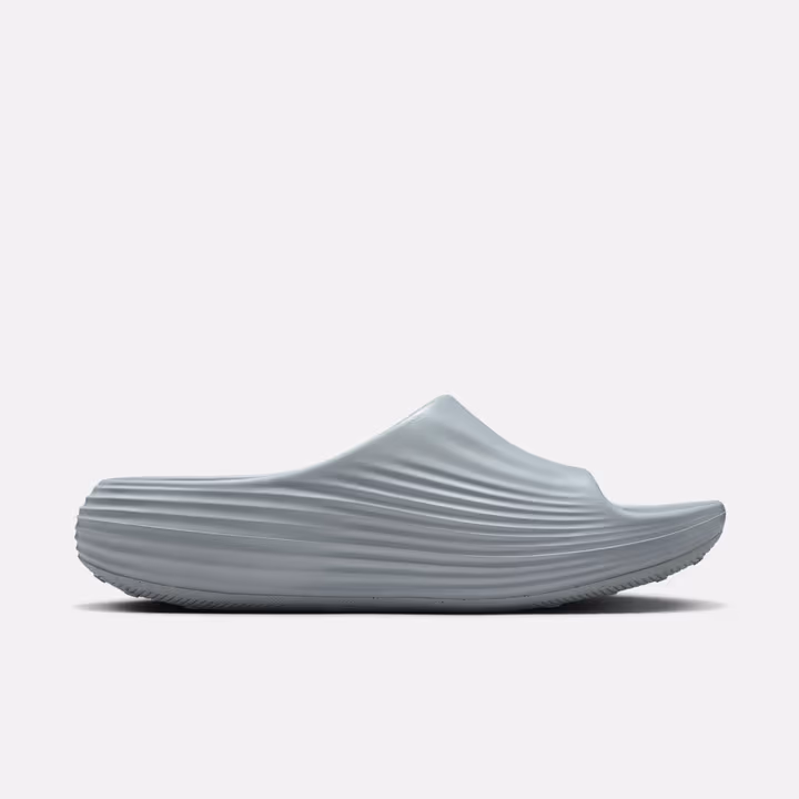Nike ReactX Rejuven8 - View 3
